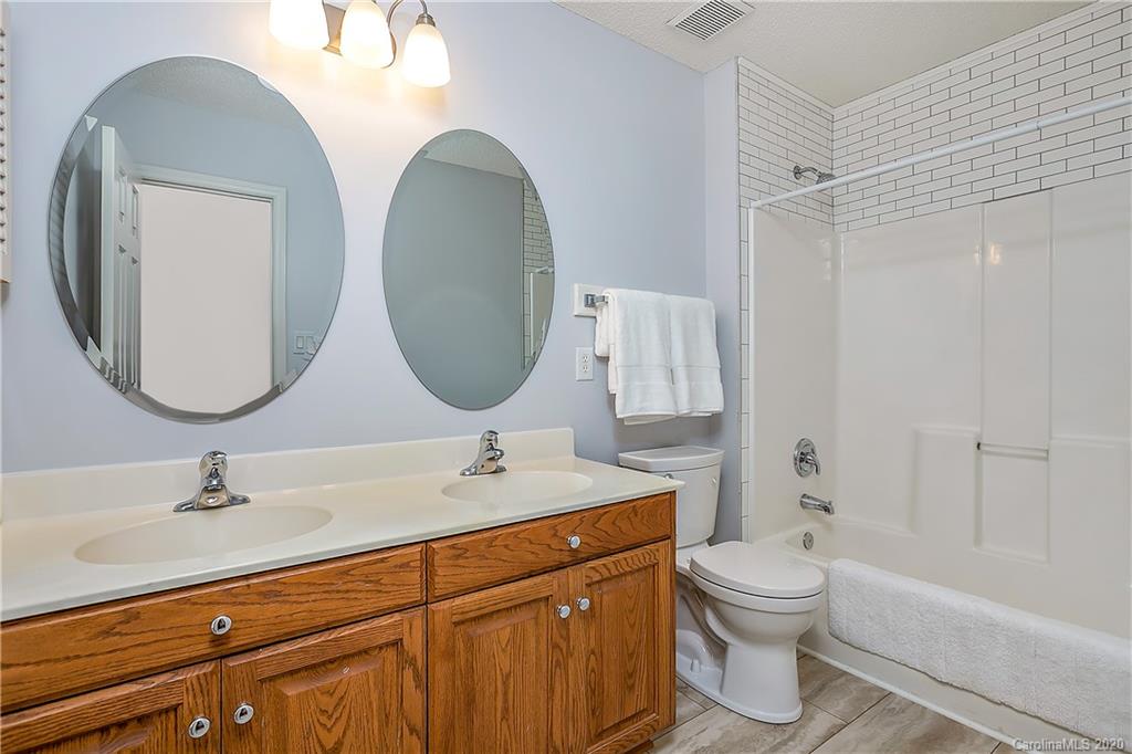 8254 Hunley Ridge Road Matthews, NC 28104 - Photo 22 of 25 Gallery Image 22