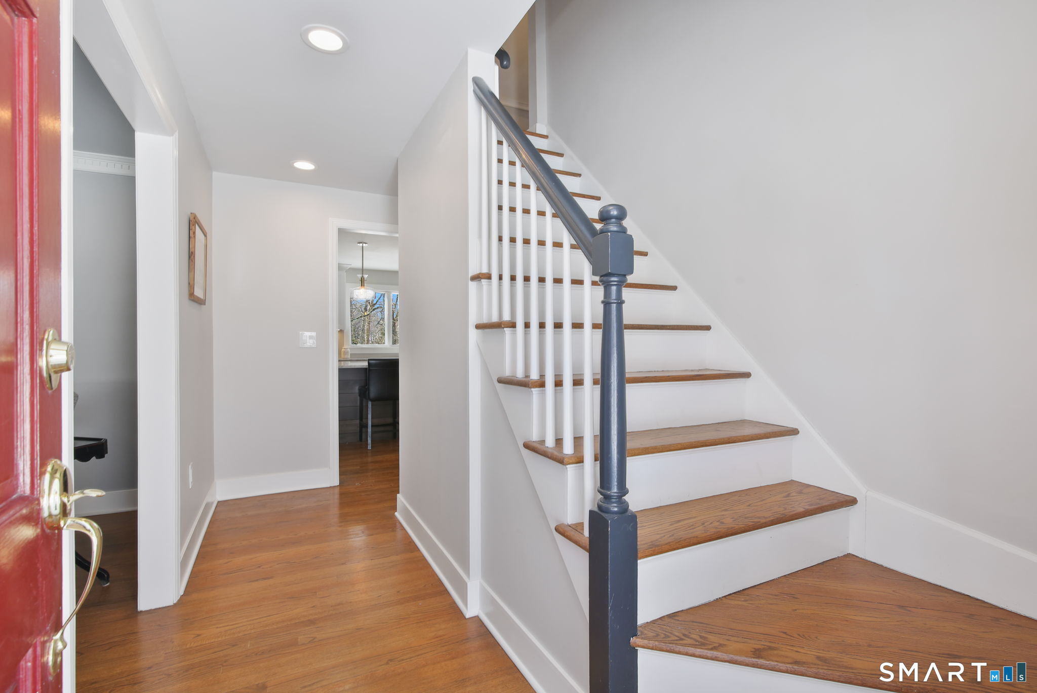 30 Rising Ridge Road Ridgefield, CT 06877 - Photo 2 of 28