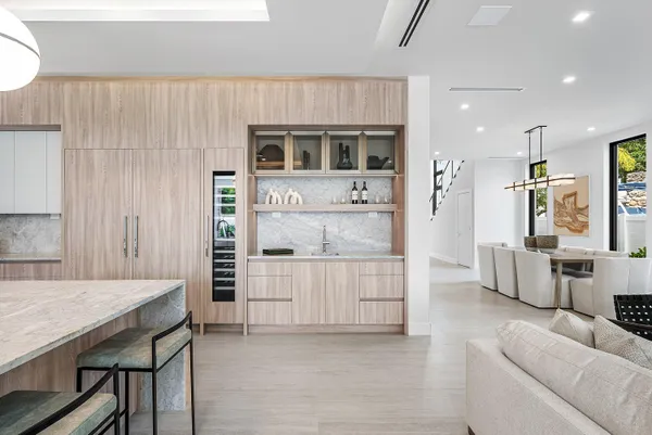 $3,695,000 | 718 Lake Avenue North, Delray Beach, FL 33483