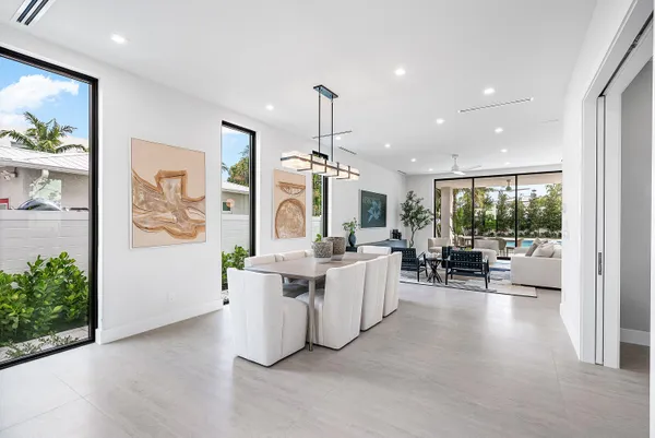 $3,695,000 | 718 Lake Avenue North, Delray Beach, FL 33483