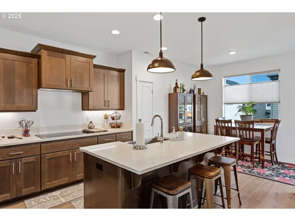 $519,900 | 899 Northeast Trillium Drive, Estacada, OR 97023