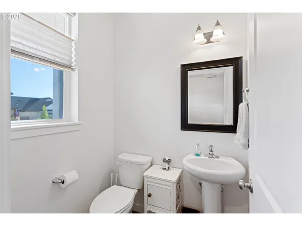 $519,900 | 899 Northeast Trillium Drive, Estacada, OR 97023