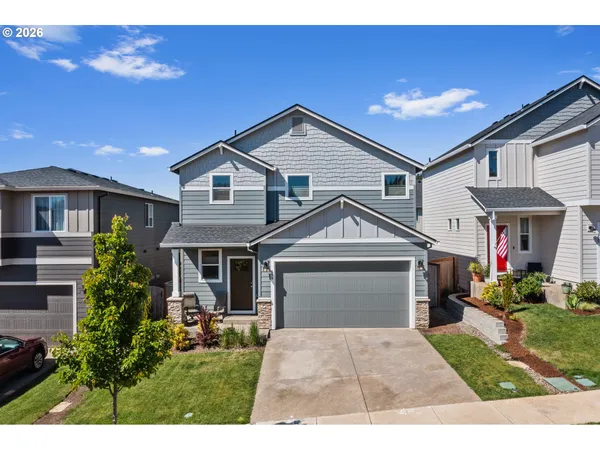 $519,900 | 899 Northeast Trillium Drive, Estacada, OR 97023