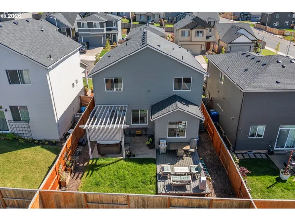 $519,900 | 899 Northeast Trillium Drive, Estacada, OR 97023