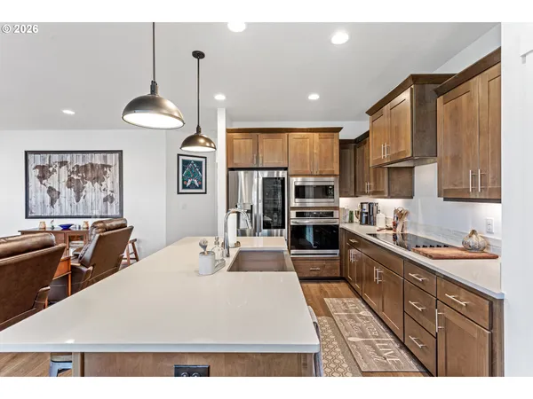 $519,900 | 899 Northeast Trillium Drive, Estacada, OR 97023