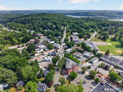 $399,900 | 79 River Street, Deep River, CT 06417