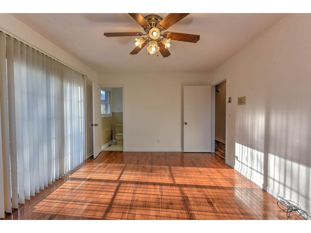2814 Forest View Road Kingsport, TN 37660 - Photo 15 of 36 Photo 15