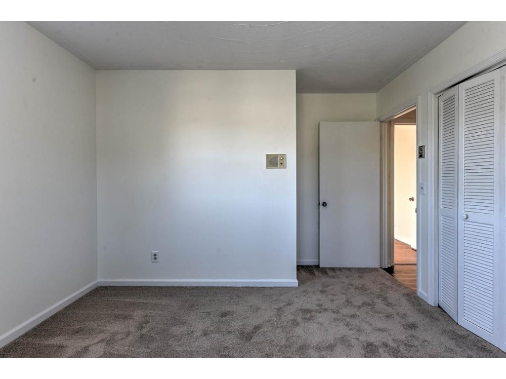 2814 Forest View Road Kingsport, TN 37660 - Photo 17 of 36 Photo 17