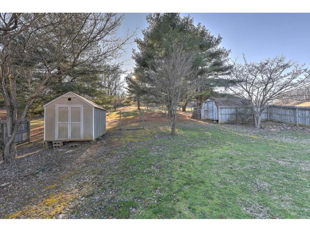 2814 Forest View Road Kingsport, TN 37660 - Photo 31 of 36 Photo 31