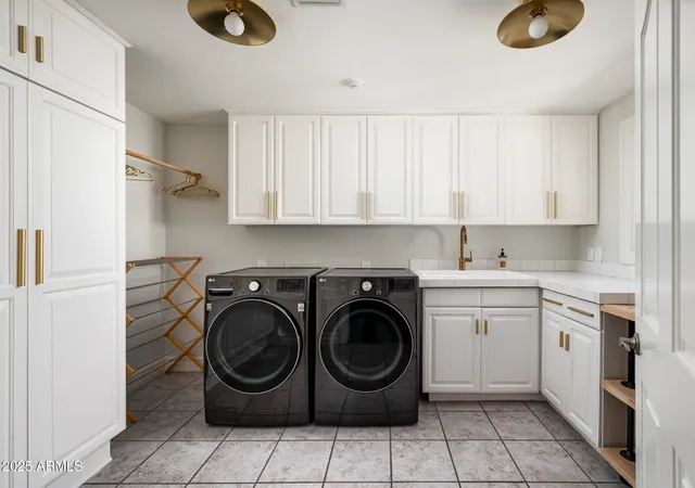 $4,799,900 | 3977 East Paradise View Drive, Paradise Valley, AZ 85253