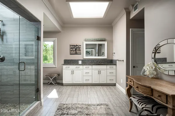 $4,499,990 | 3977 East Paradise View Drive, Paradise Valley, AZ 85253