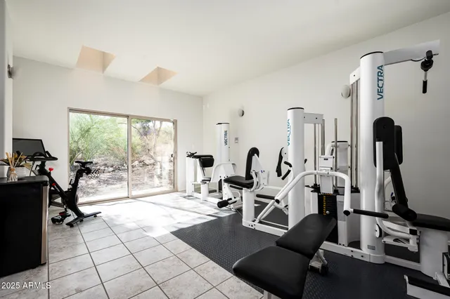 $4,799,900 | 3977 East Paradise View Drive, Paradise Valley, AZ 85253