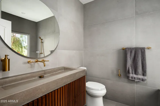 $4,799,900 | 3977 East Paradise View Drive, Paradise Valley, AZ 85253