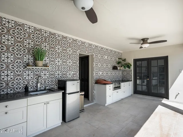 $4,799,900 | 3977 East Paradise View Drive, Paradise Valley, AZ 85253