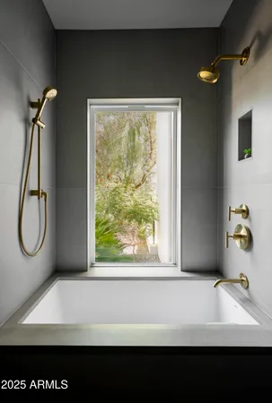 $4,499,990 | 3977 East Paradise View Drive, Paradise Valley, AZ 85253