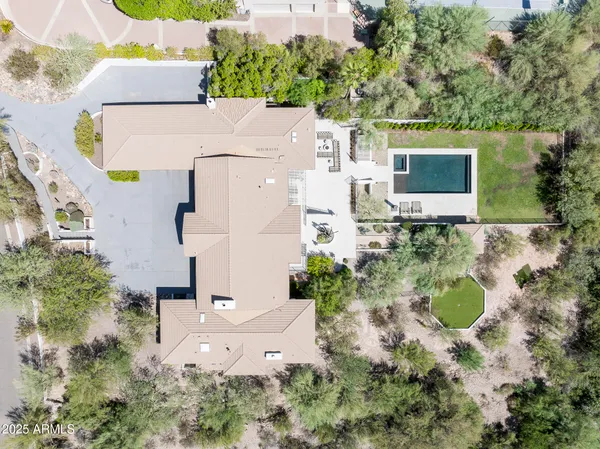 $4,499,990 | 3977 East Paradise View Drive, Paradise Valley, AZ 85253