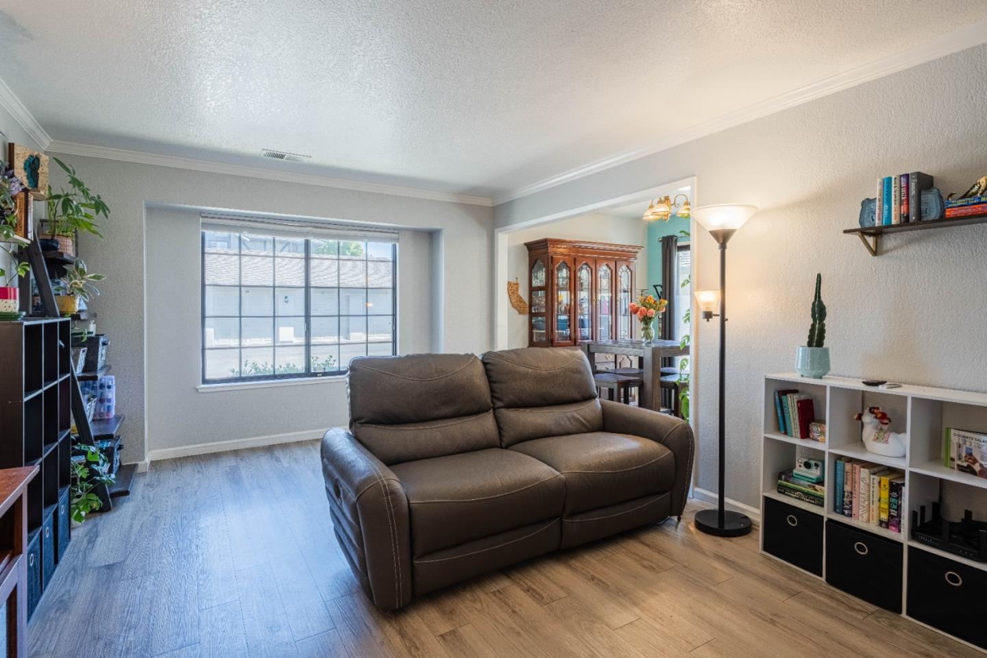 1051 Riker Street, Unit 5 Salinas, CA 93901 - Photo 5 of 25 Gallery Image 5