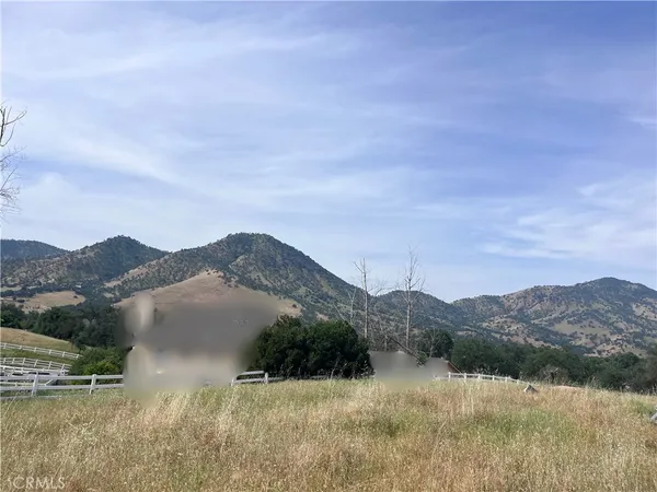 a view of a mountain