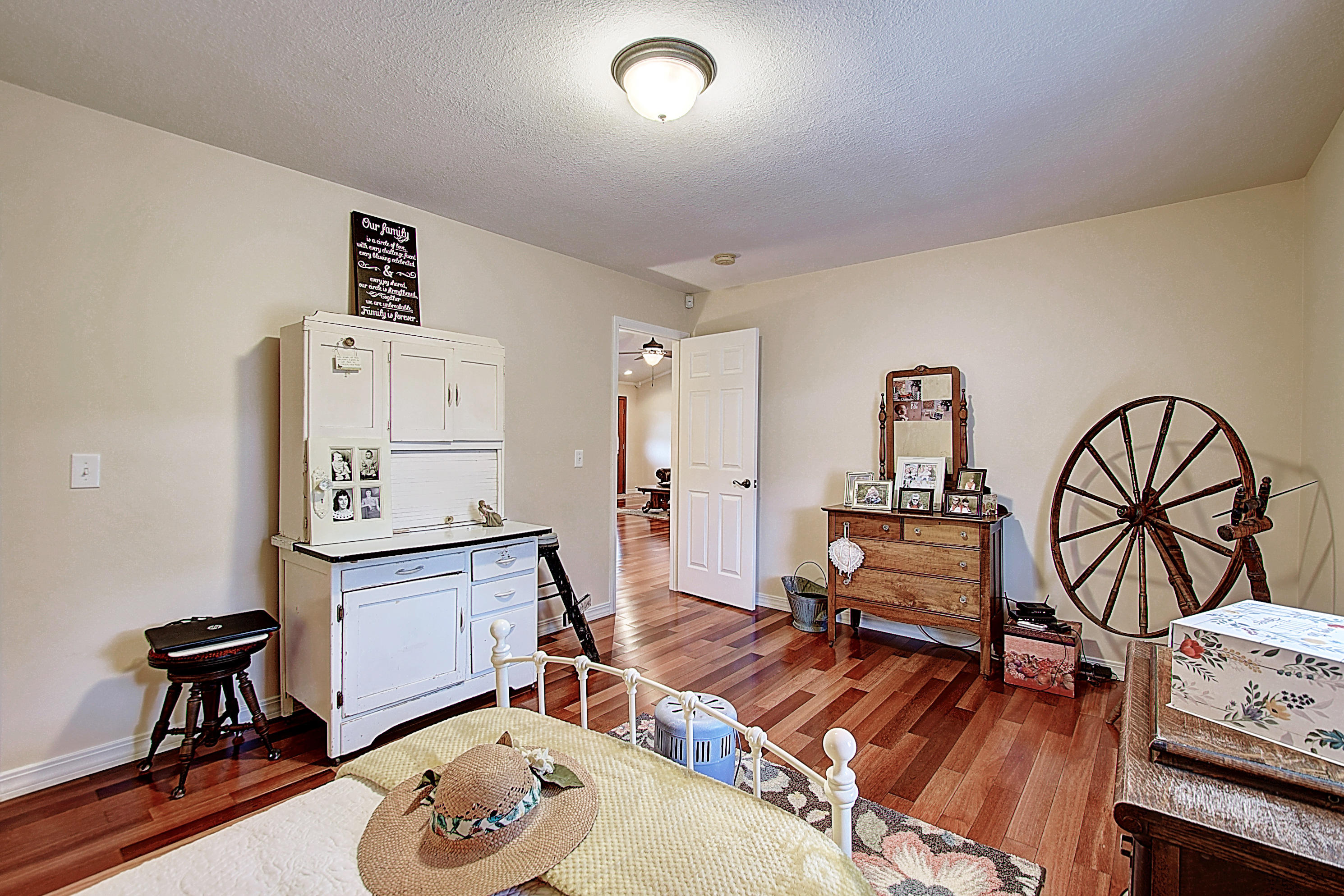119 Hamilton Road Elizabethton, TN 37643 - Photo 26 of 37 DSC_0077_78_79_80