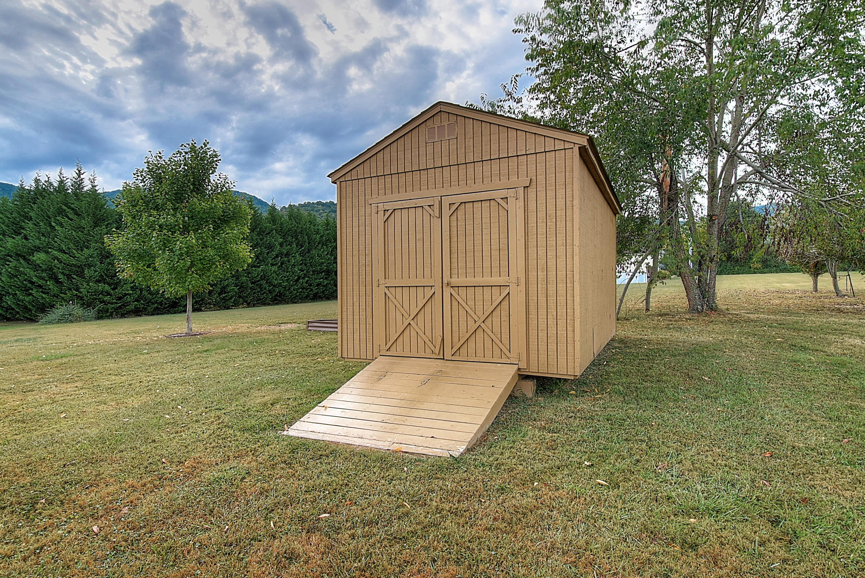 119 Hamilton Road Elizabethton, TN 37643 - Photo 37 of 37 DSC_0154_5_6