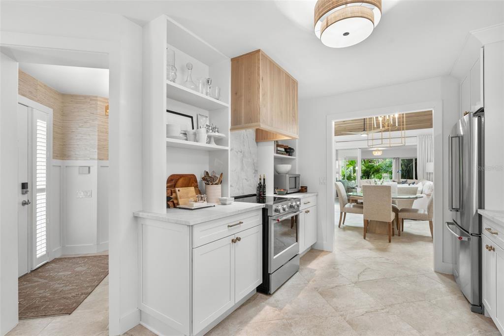 264 Woods Point Road, Unit 264 Osprey, FL 34229 - Photo 13 of 40 Gallery Image 13