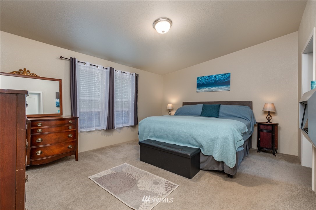 93 West Green Valley Road Oak Harbor, WA 98277 - Photo 11 of 25 Gallery Image 11