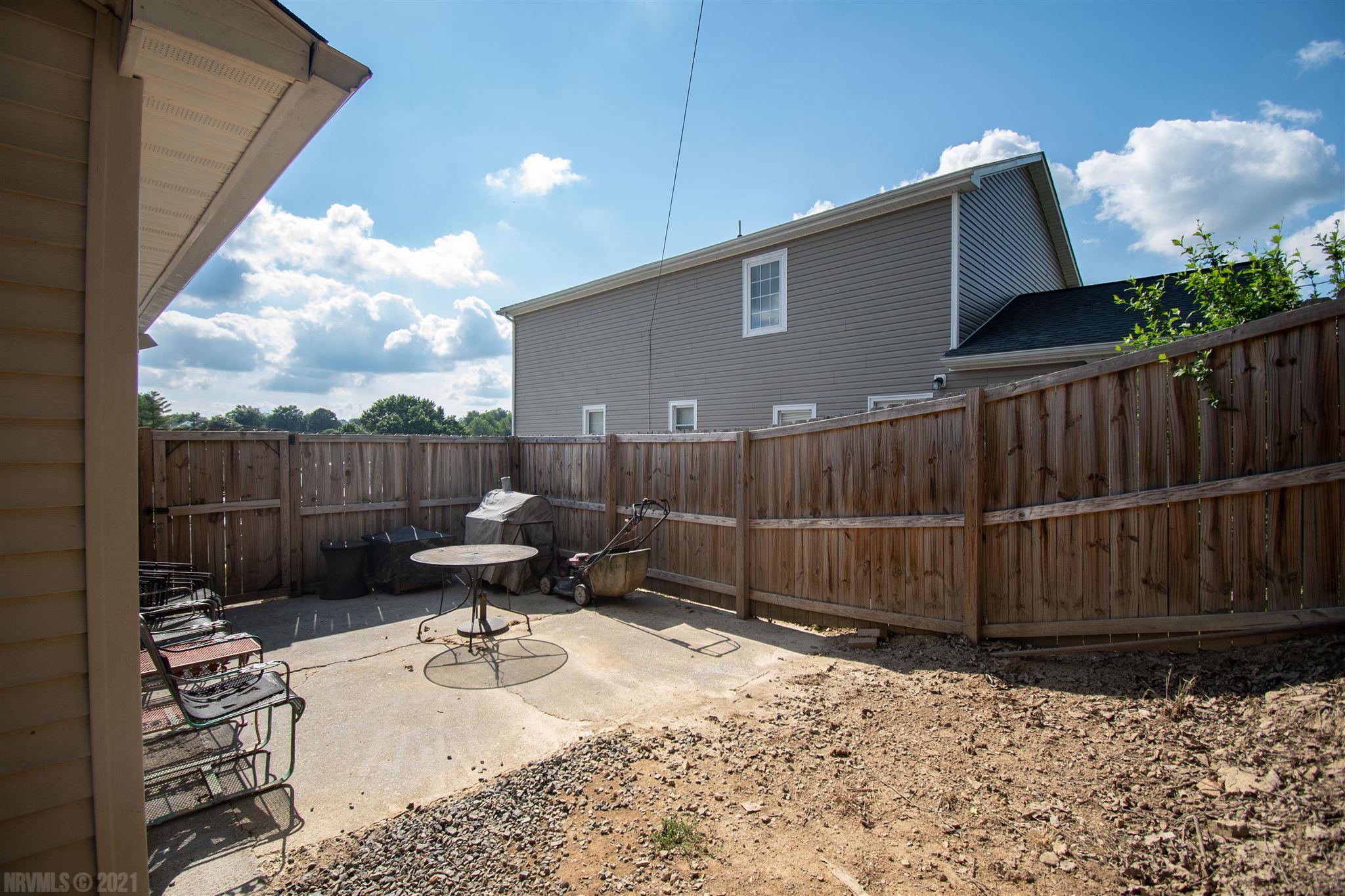 6702 Dudley Ferry Road Radford, VA 24141 - Photo 34 of 34 Gallery Image 34