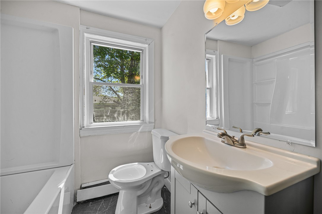 256 Riverside Avenue Warwick, RI 02889 - Photo 10 of 22