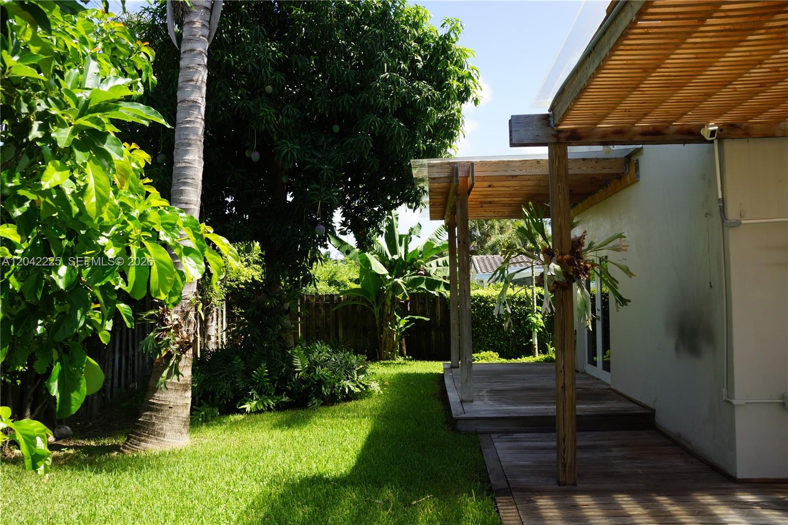1251 Southwest 11th Terrace Boca Raton, FL 33486 - Photo 25 of 64