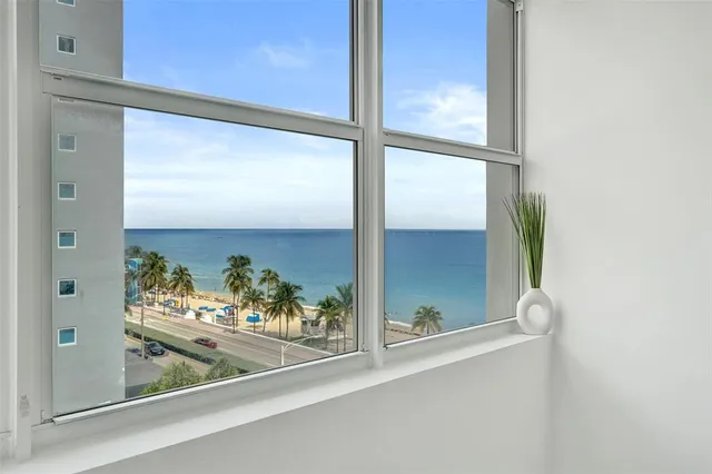$8,000 | 209 North Fort Lauderdale Beach Boulevard, Unit 6B, Fort Lauderdale, FL 33304