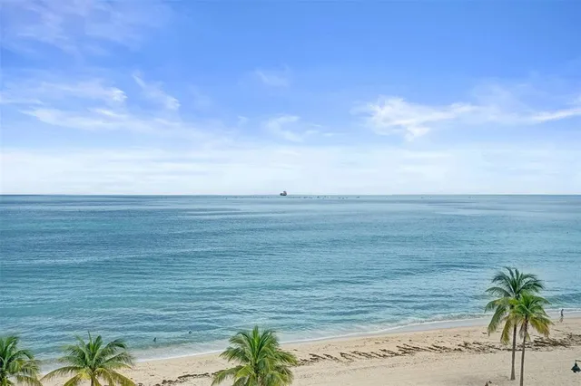 $8,000 | 209 North Fort Lauderdale Beach Boulevard, Unit 6B, Fort Lauderdale, FL 33304