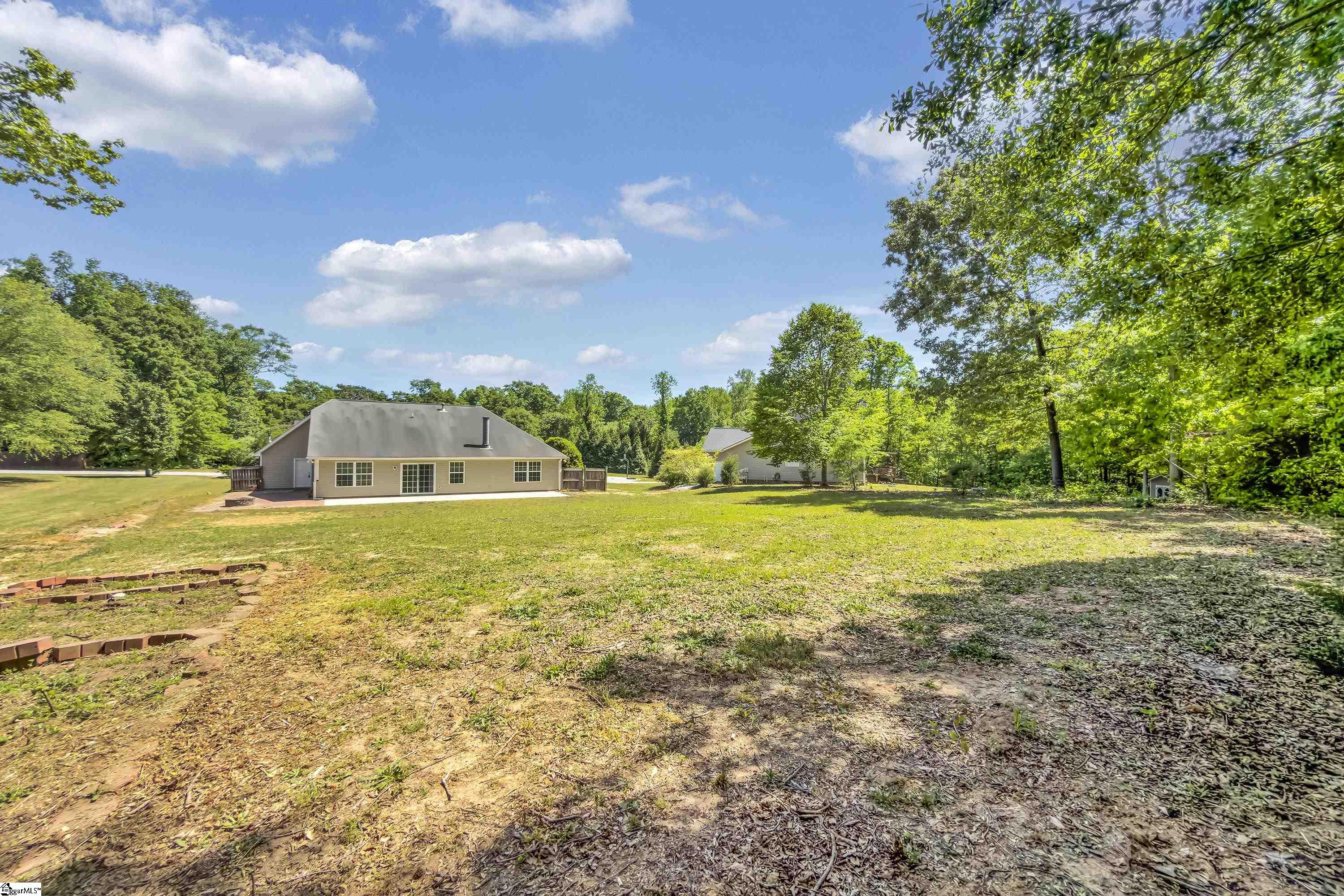 126 Sprouse Farm Way Fountain Inn, SC 29644 - Photo 27 of 33 Gallery Image 27