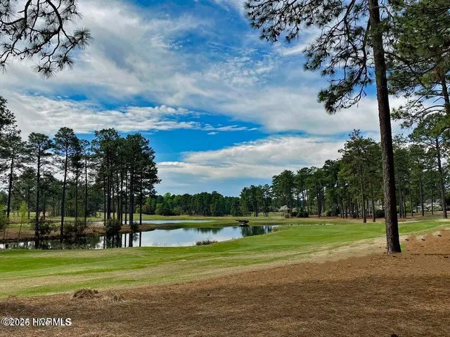 $950,000 | 50 Cochrane Castle Circle, Pinehurst, NC 28374