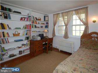 7 West Hampton Road Philadelphia, PA 19118 - Photo 10 of 12 Bedroom 3