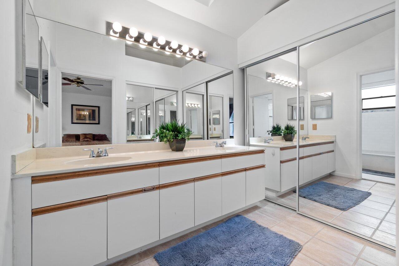 5535 Ashpon Court Boca Raton, FL 33486 - Photo 20 of 34 Master Bathroom
