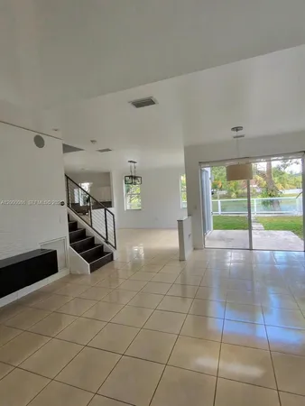 $3,500 | 9009 Southwest 214th Street, Unit 9009, Cutler Bay, FL 33189