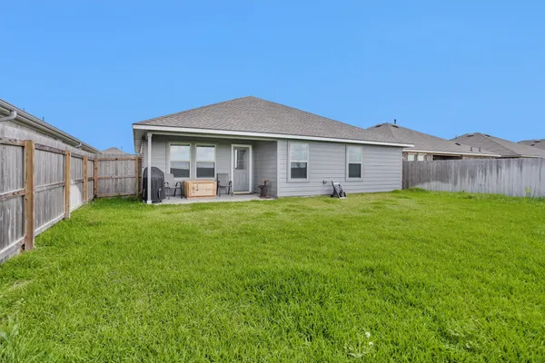 $268,000 | 2518 River Way, Navasota, TX 77868