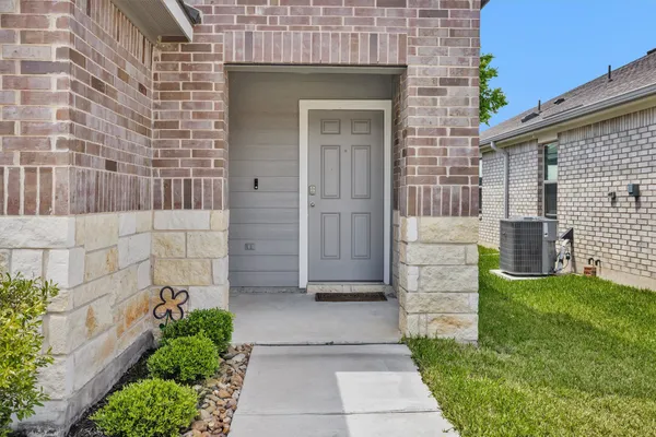 $268,000 | 2518 River Way, Navasota, TX 77868