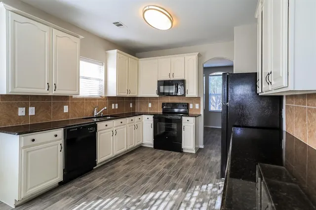 $2,780 | 9228 Turtle Pass, Fort Worth, TX 76177