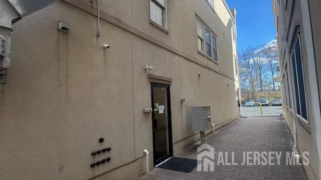 $2,250 | 401 North Avenue, Dunellen, NJ 08812