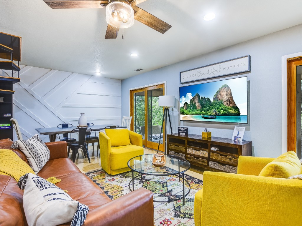 11000 Beach Road Leander, TX 78641 - Photo 3 of 38 a living room with furniture and a large window
