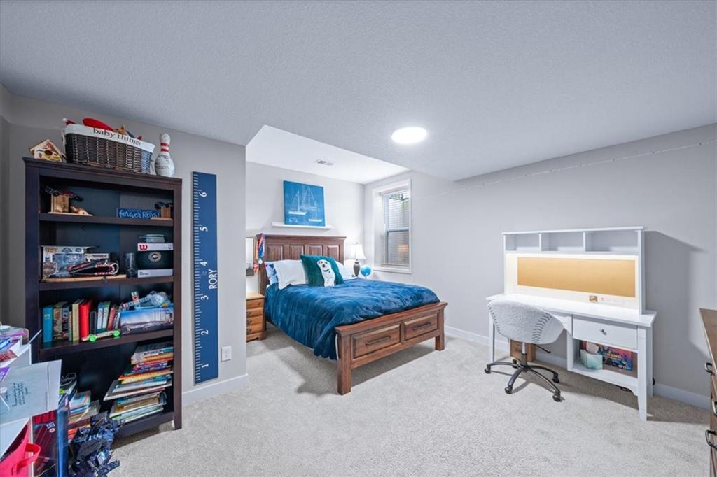 9525 Shady Bend Road Lenexa, KS 66227 - Photo 25 of 27