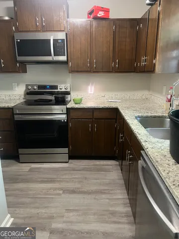 $90,000 | 1331 Woodstone Terrace, Morrow, GA 30260