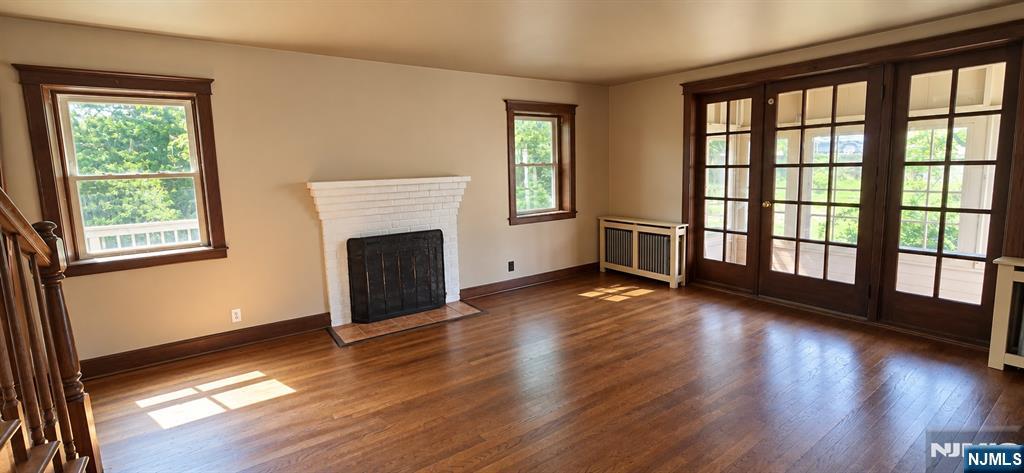 1486 Alps Road Wayne, NJ 07470 - Photo 3 of 21 Gallery Image 3