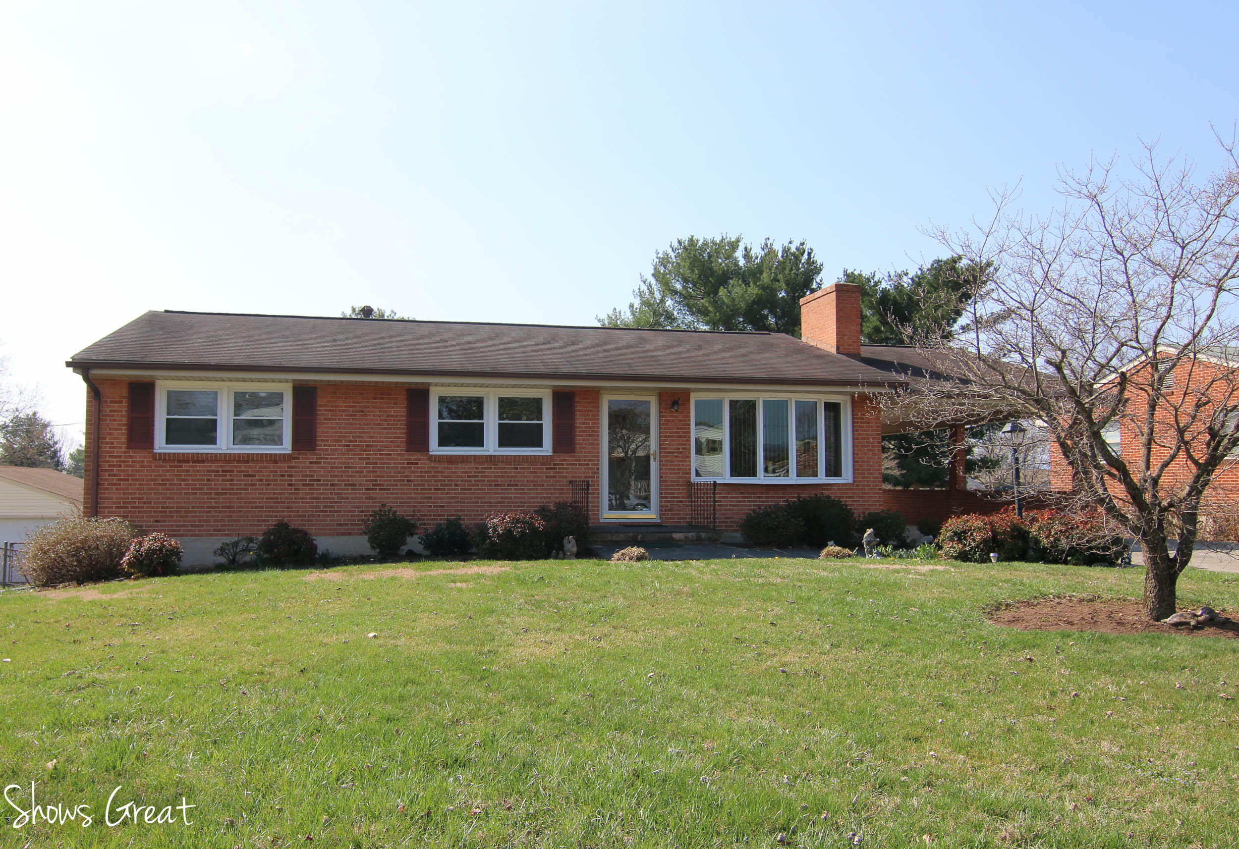515 Magnolia Road Roanoke, VA 24019 - Photo 1 of 43 IMG_7250.jpg