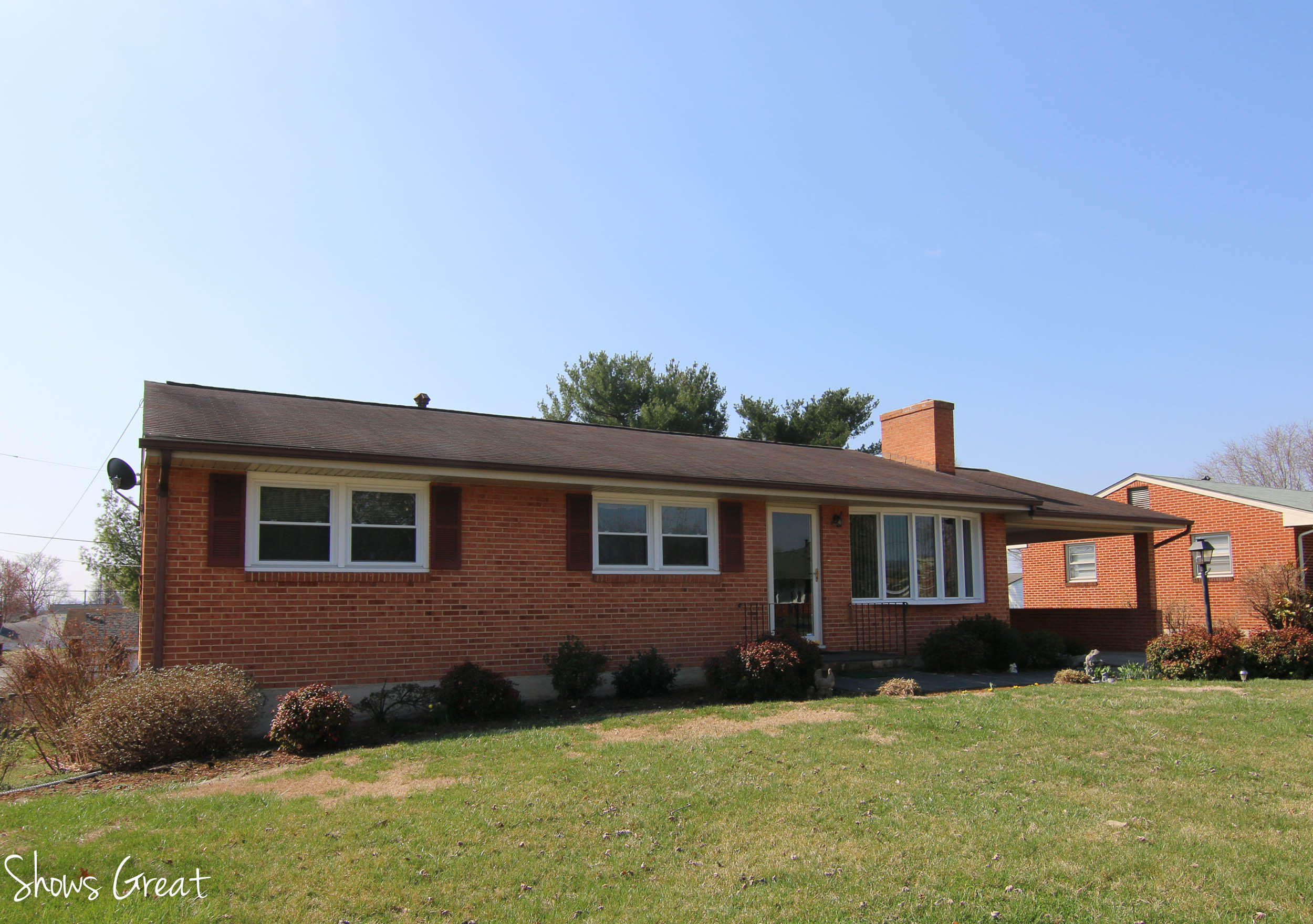 515 Magnolia Road Roanoke, VA 24019 - Photo 2 of 43 IMG_7259.jpg