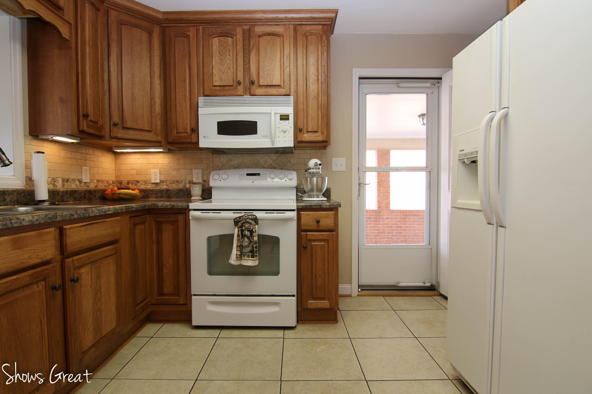515 Magnolia Road Roanoke, VA 24019 - Photo 9 of 43 IMG_7210.jpg