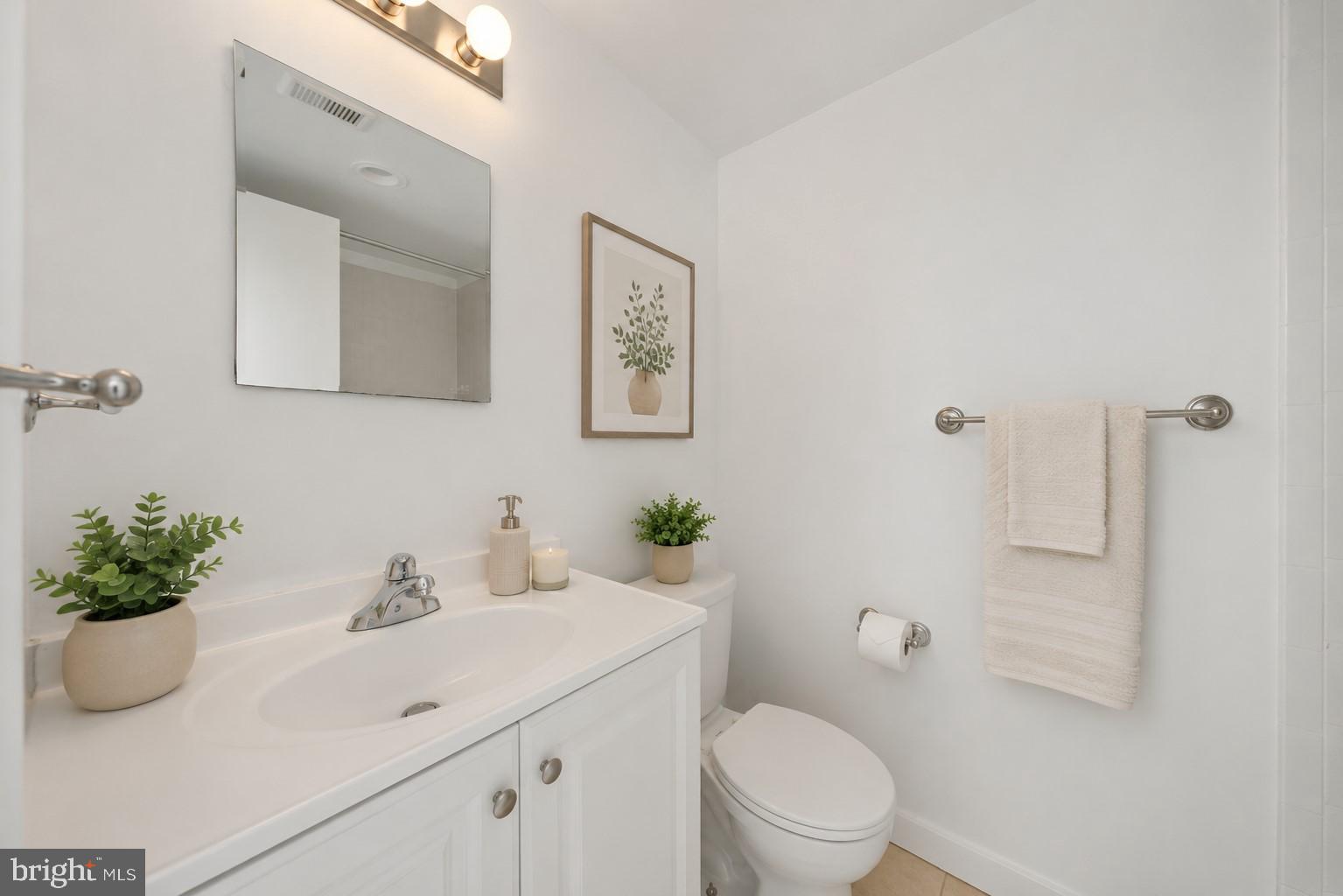 630 11th Street Northeast, Unit 302 Washington, DC 20002 - Photo 9 of 18