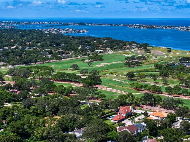 $2,925,000 | 14 Sunset Bay Drive, Belleair, FL 33756