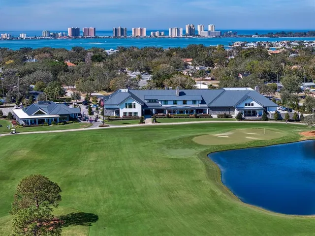 $2,925,000 | 14 Sunset Bay Drive, Belleair, FL 33756